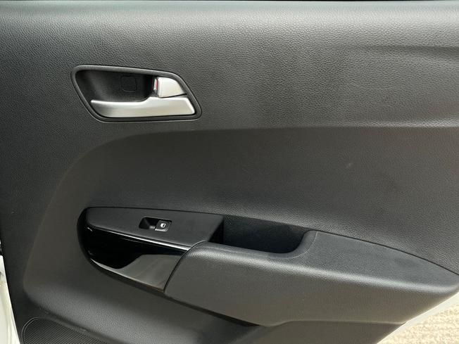 Kia Picanto Photo 32