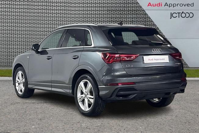 AUDI Q3 Photo 3