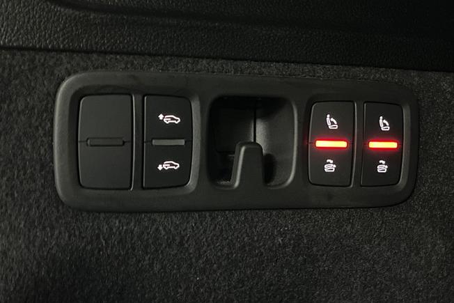 AUDI Q7 Photo 31