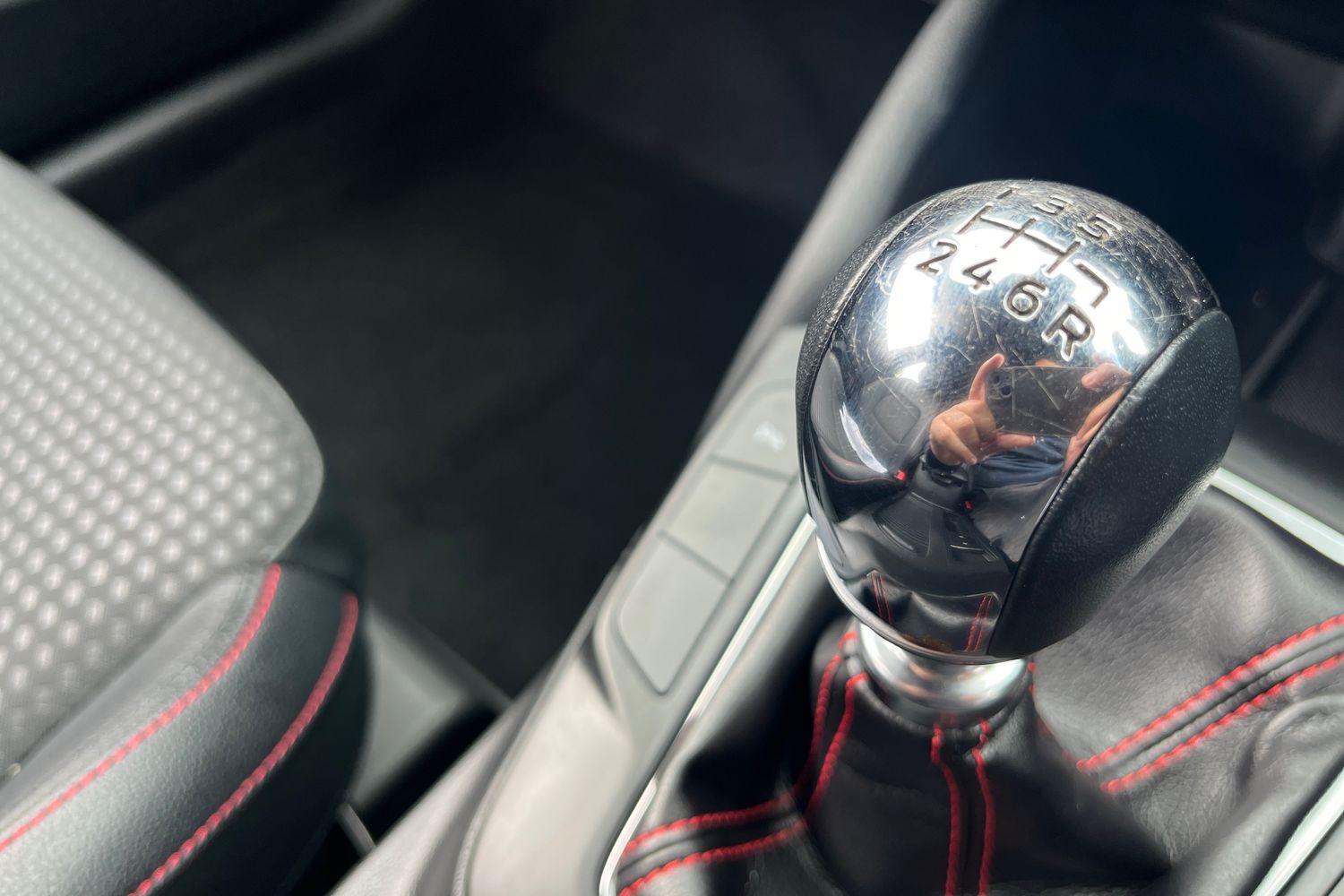 Ford FOCUS Photo 32