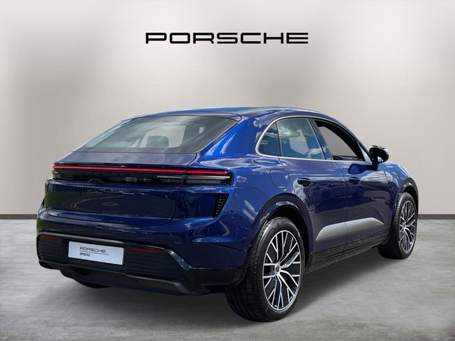 PORSCHE Macan Photo 7