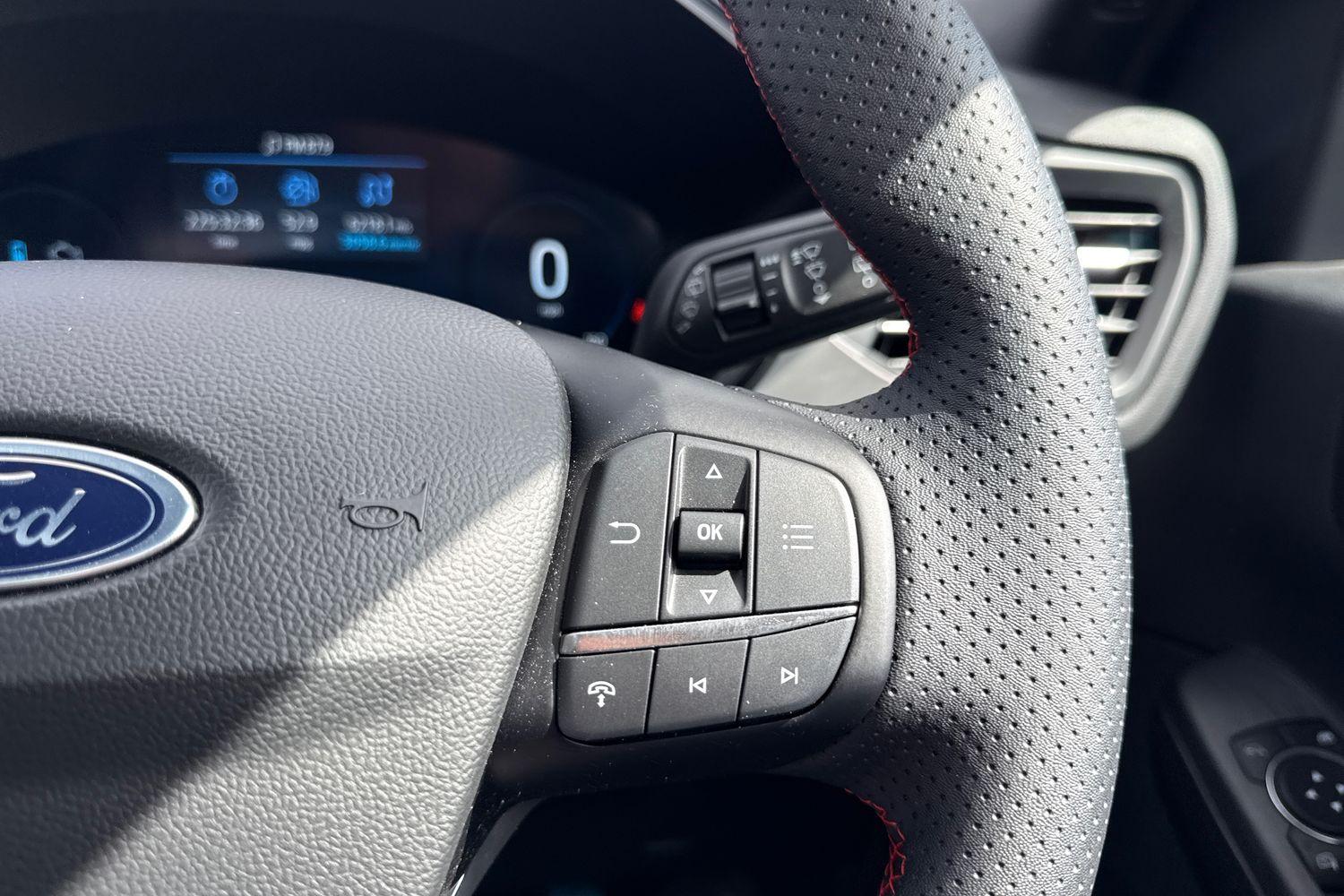 Ford KUGA Photo 32