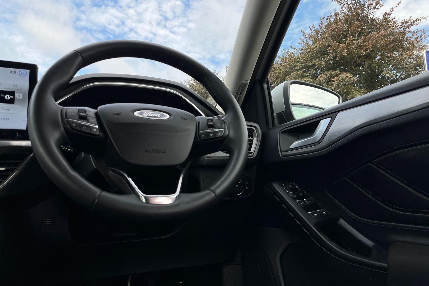 Ford FOCUS Photo 11