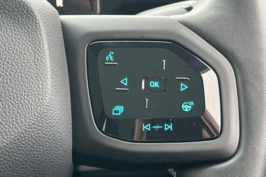 Ford EXPLORER Photo autoimg-866135086ed931535b5e906c17d5cda6e7838d3b.jpg