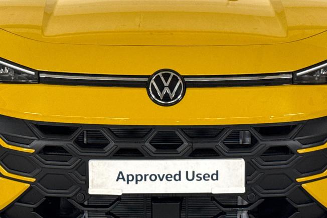 VOLKSWAGEN T-Roc Photo 29