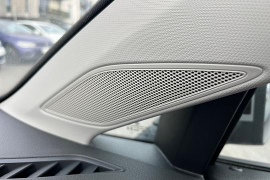Volkswagen Golf Photo autoimg-866872bd4dc7a1f9c6bc56a7b17fa94144ef1030.jpg