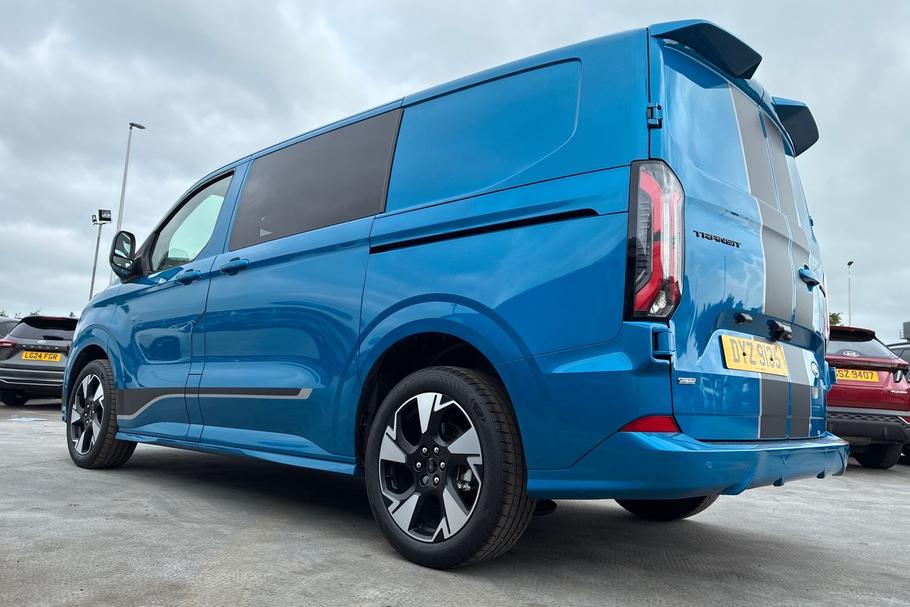 Used Ford TRANSIT CUSTOM DYZ9135 26