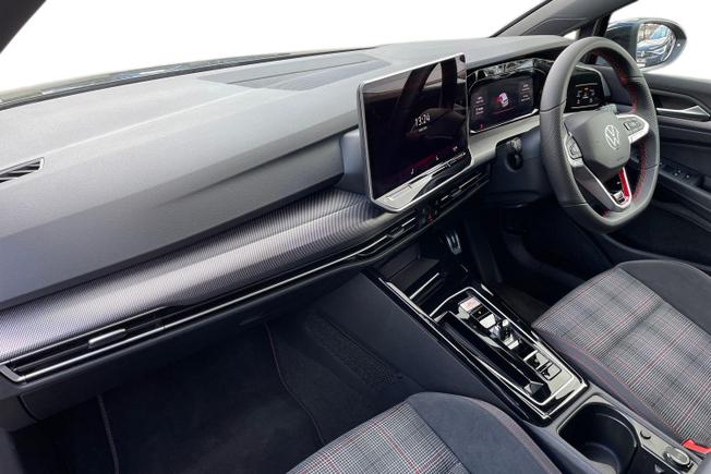 VOLKSWAGEN Golf Photo 2