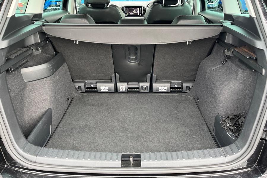 Skoda KAROQ Photo autoimg-86732c45915db2c671a5b33133c8f8eed1e4af18.jpg