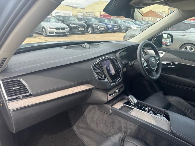 VOLVO Xc90 Photo 39