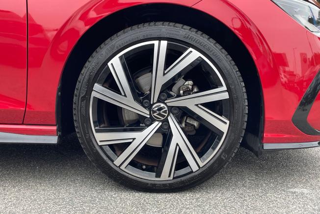 Volkswagen Golf Photo 5