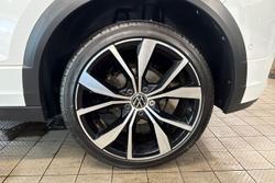 VOLKSWAGEN T-Roc Photo 5