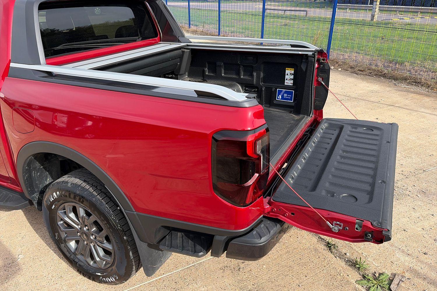 Ford RANGER Photo 4