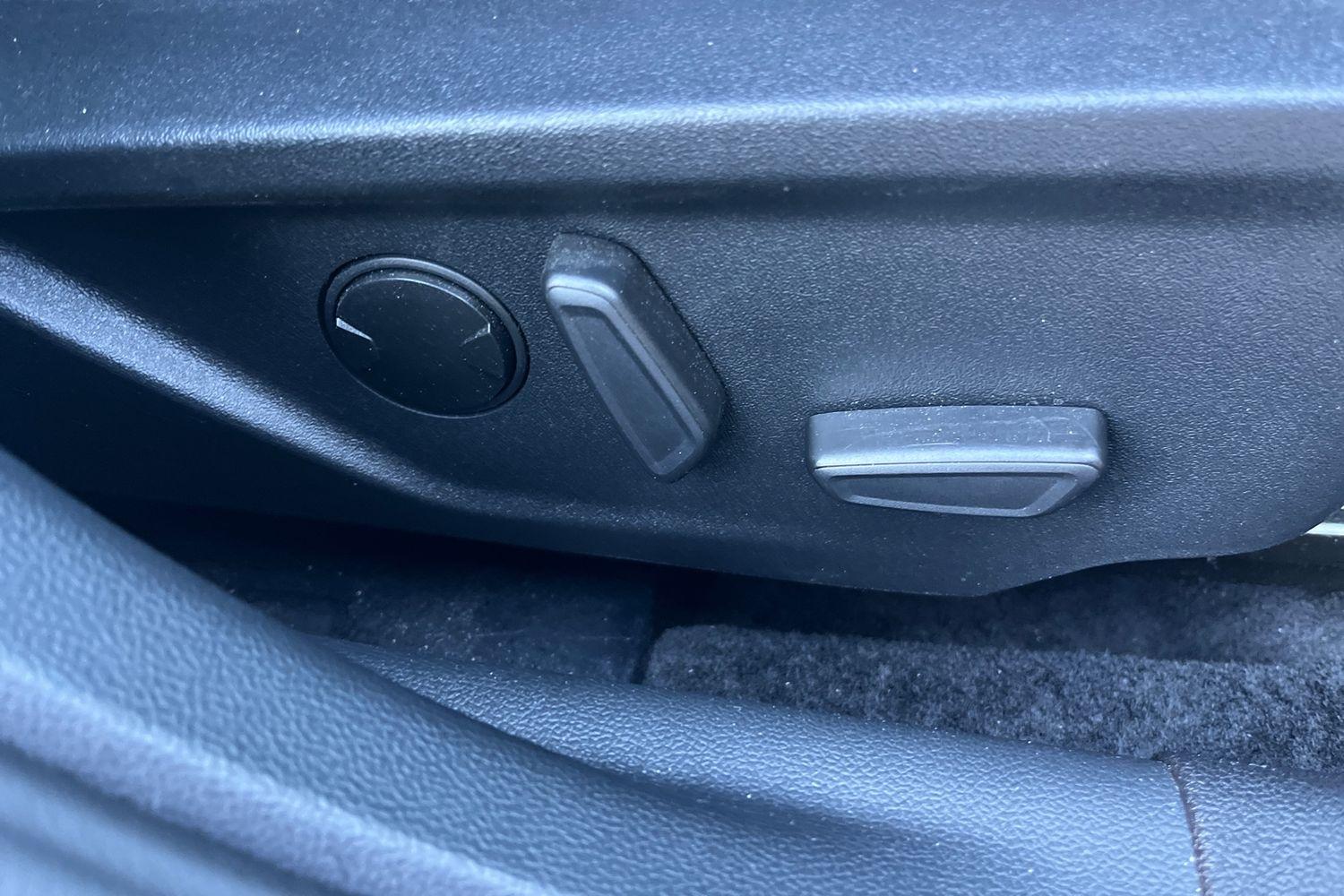 Ford FOCUS Photo 31
