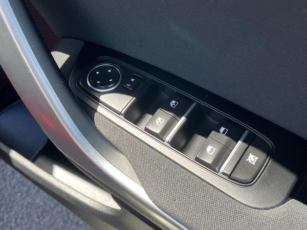 Kia Ceed Photo autoimg-8684e9a8e59a99c7924f893644d673c0e6542db7.jpg