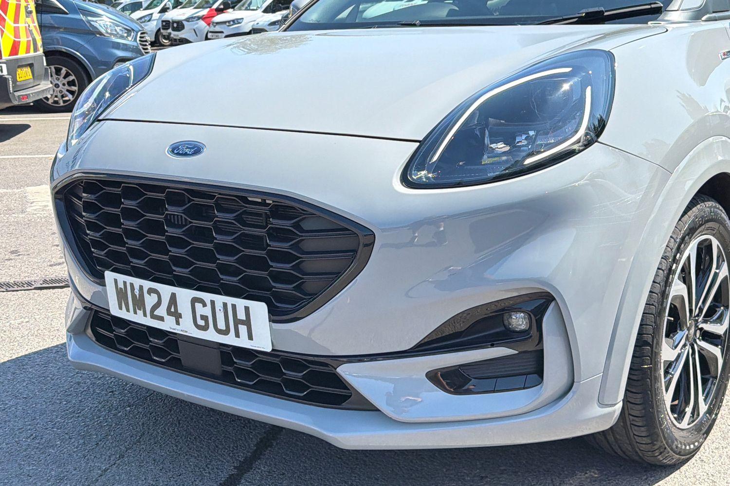 Ford PUMA Photo 35