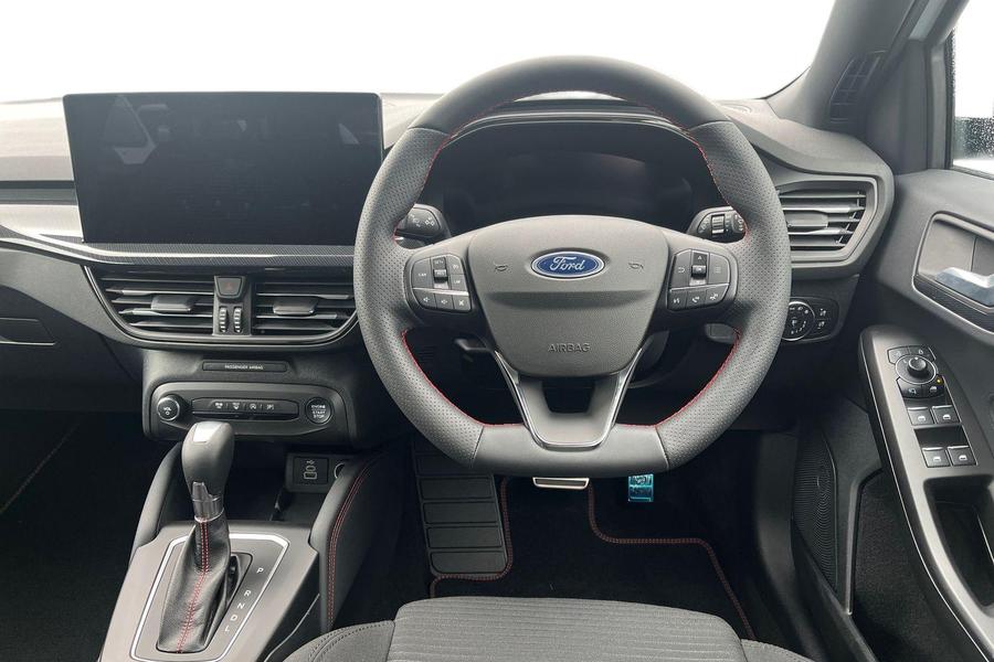 Ford FOCUS Photo autoimg-868db1eb790aea5b921ca9a9dd3e85d6bf16fe75.jpg