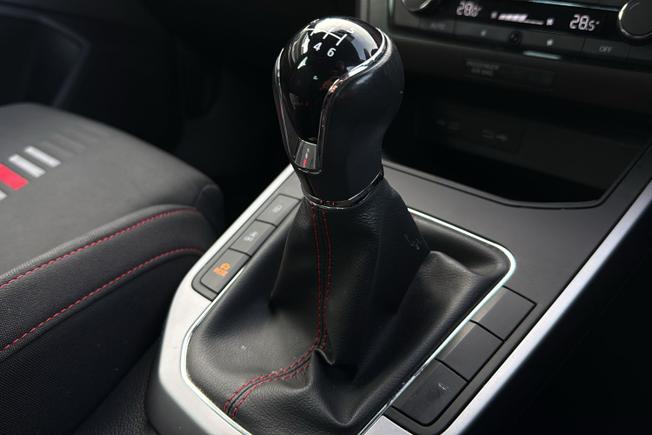 SEAT Arona Photo 23