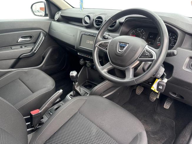 DACIA Duster Photo 6