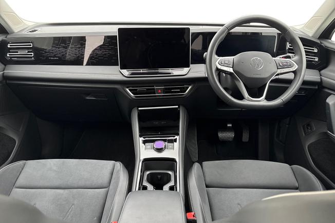 VOLKSWAGEN Tiguan Photo 10