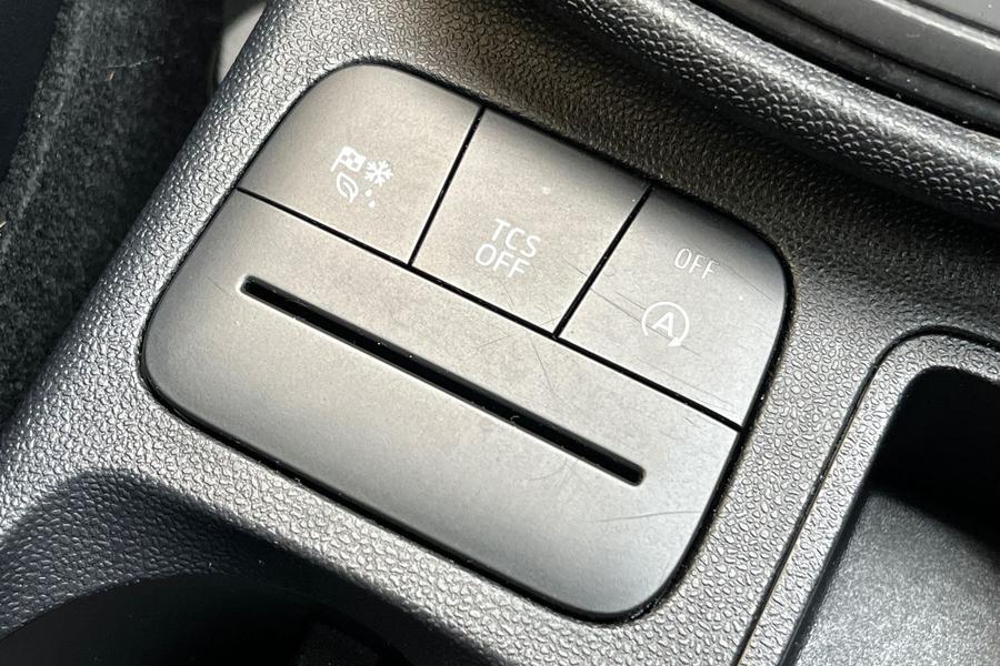 Ford FIESTA Photo autoimg-869635ec7523694dd623f1462ee1310a52a7a634.jpg