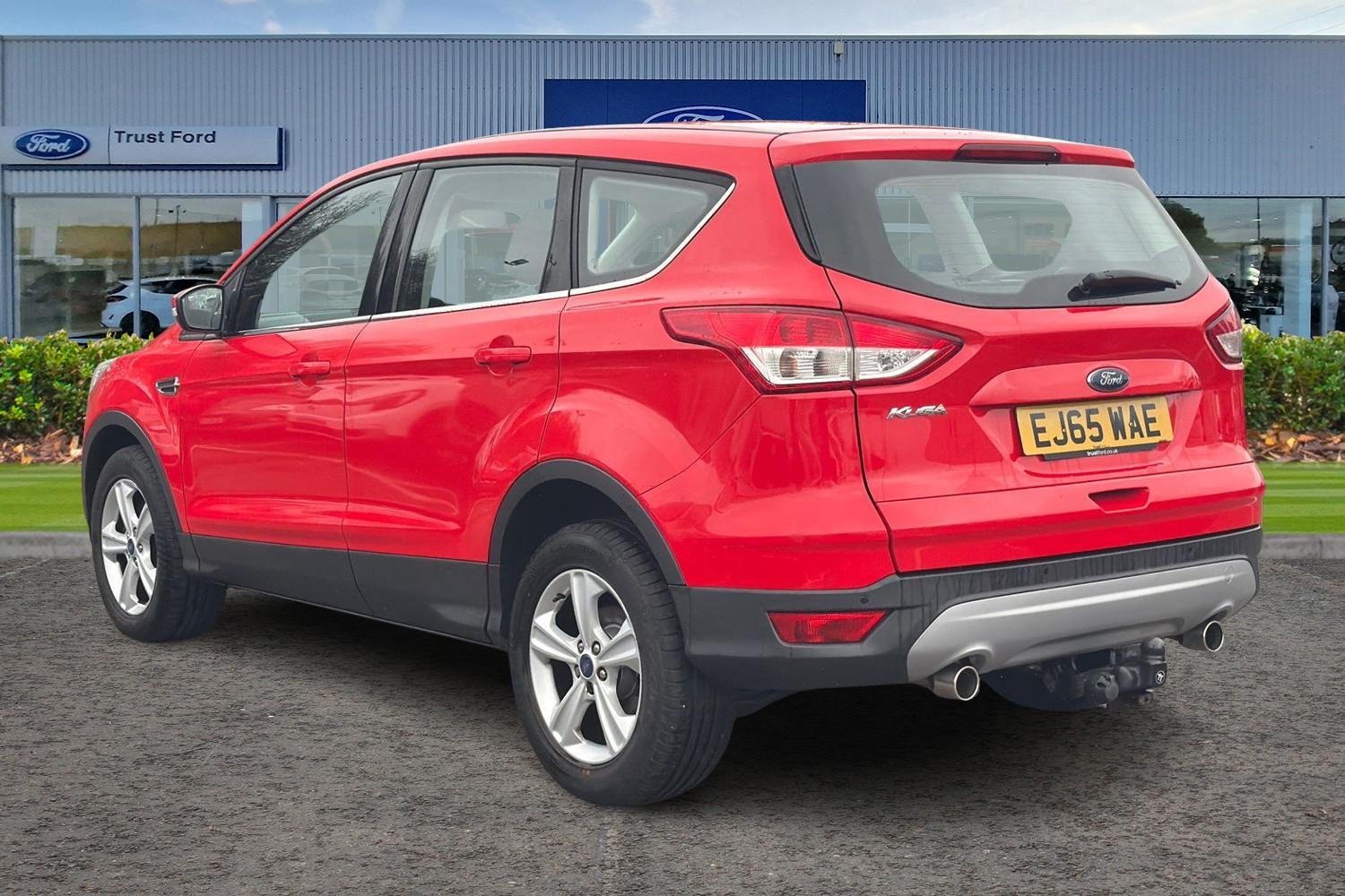Ford KUGA Photo 1