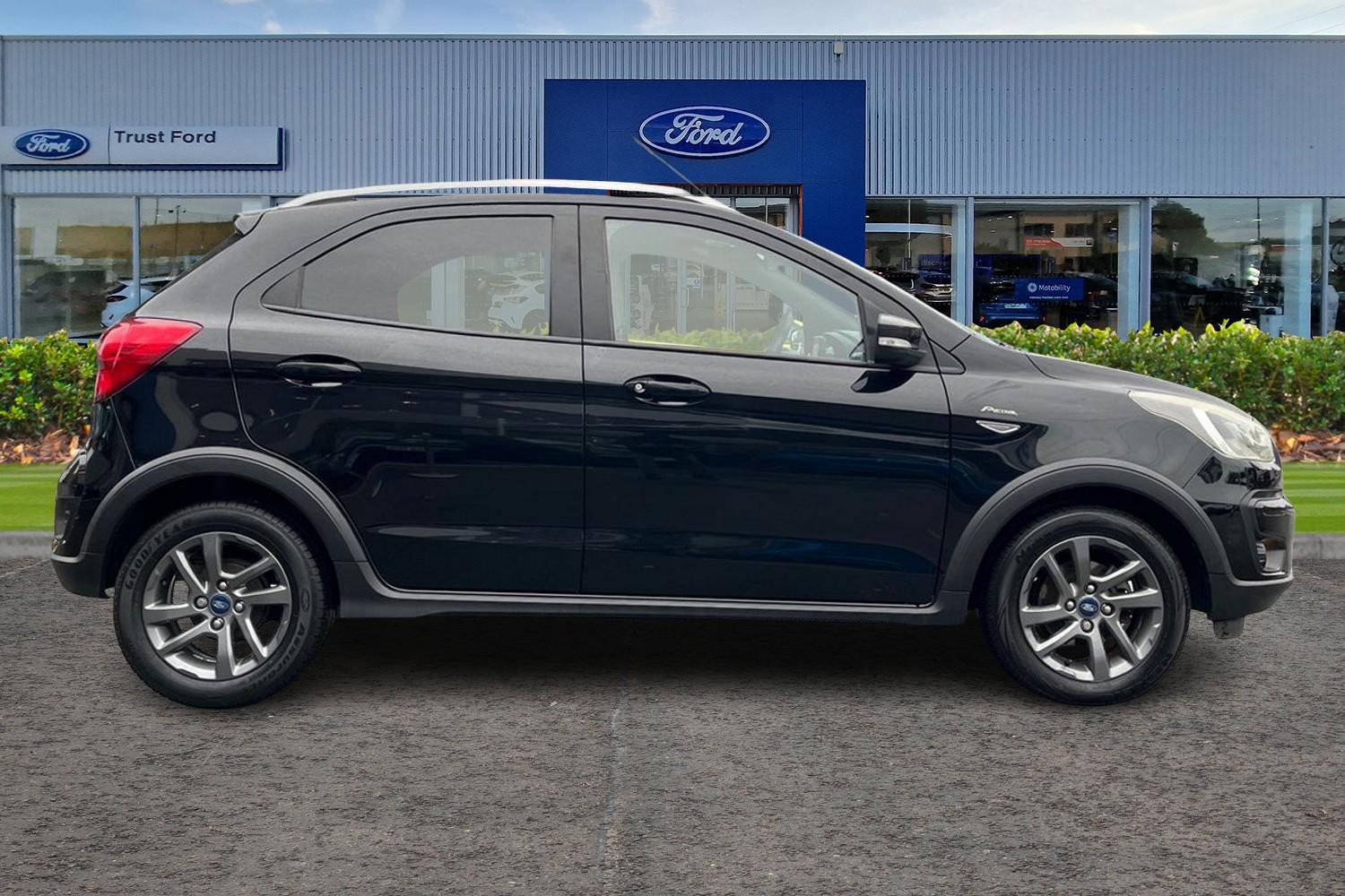 Ford KA+ Photo 2