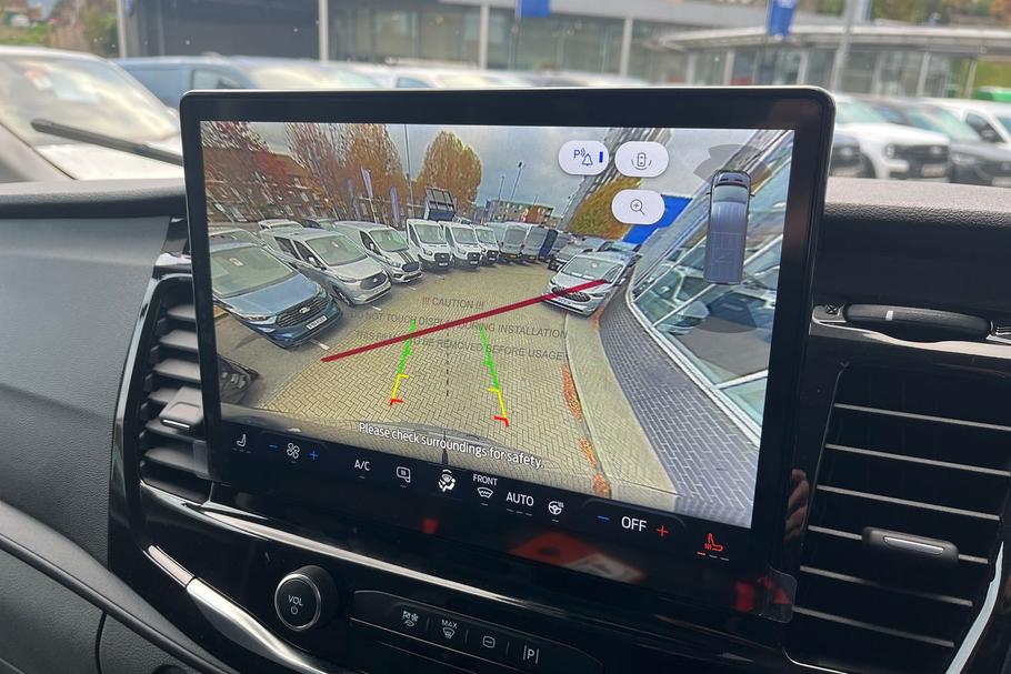 Used Ford E-TRANSIT 18