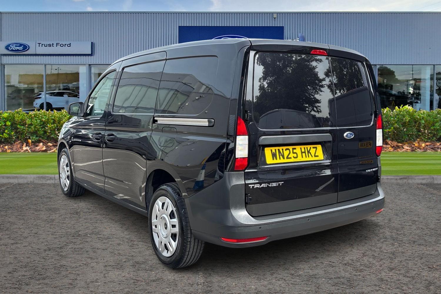 Ford TRANSIT CONNECT Photo 1