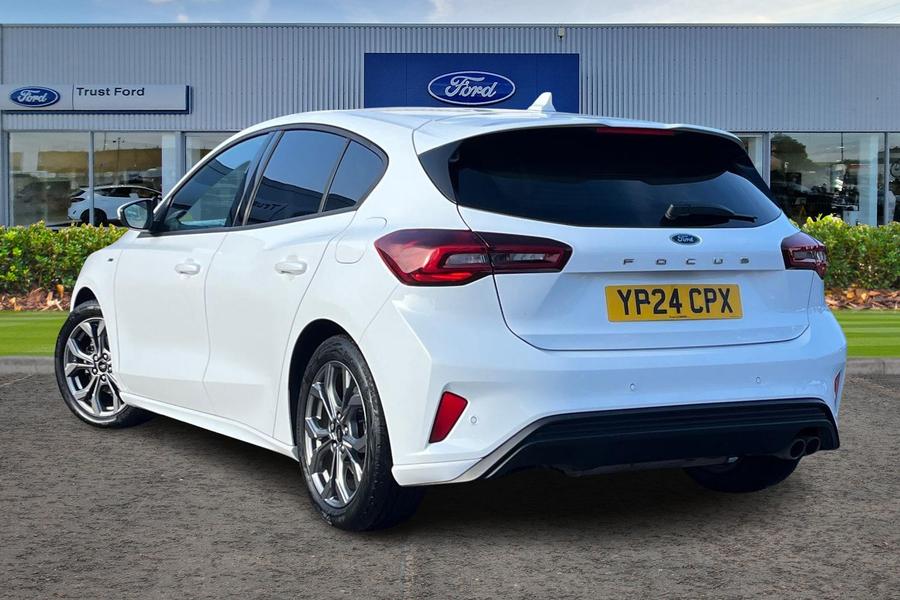 Ford Focus Photo autoimg-869cc898e48c2d81f4faebd976f7c9c1091a1ef8.jpg