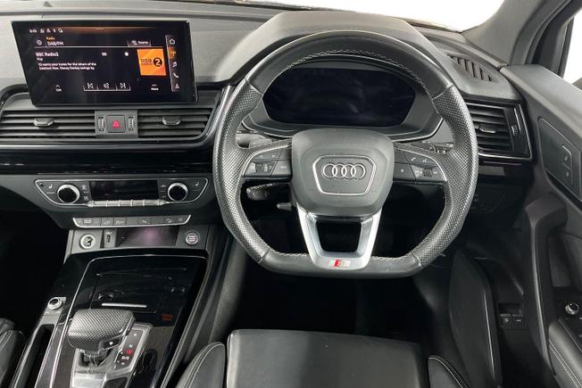 AUDI Q5 Photo 11