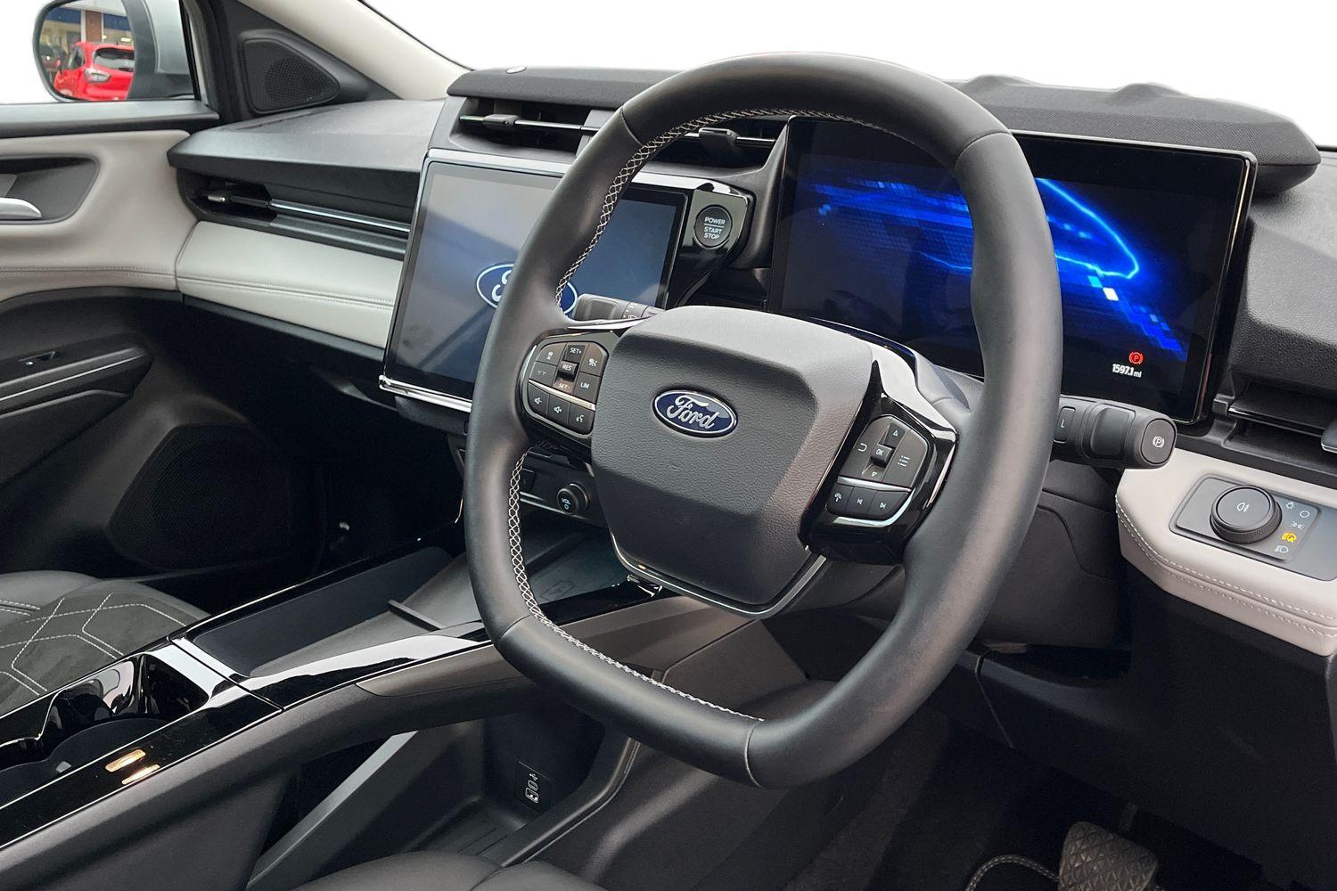 Ford PUMA GEN-E Photo 8