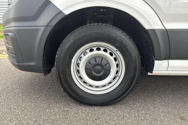 VOLKSWAGEN Crafter Photo 24