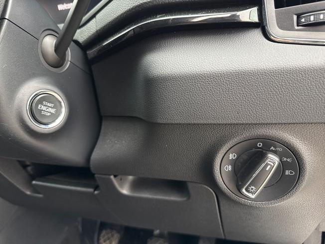 ŠKODA Karoq Photo 28