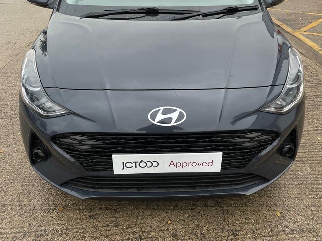 HYUNDAI i10 Photo 22