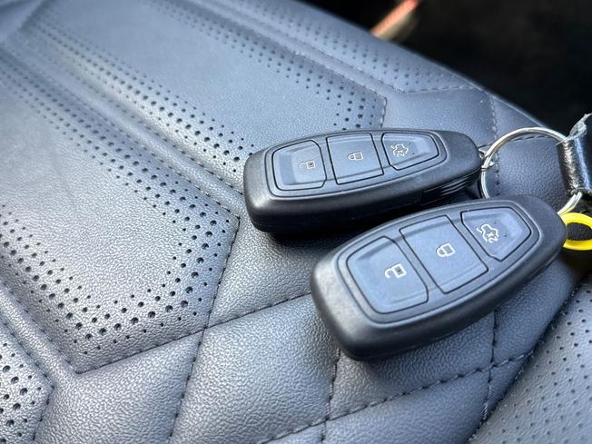 FORD Focus Photo 44