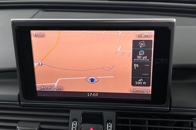 AUDI A6 Avant Photo 14