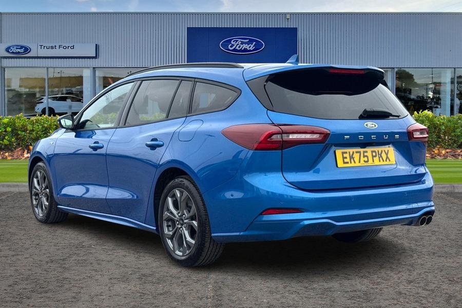 Ford FOCUS Photo autoimg-86ac713f4199d2c4635513974f7ed258499358e6.jpg