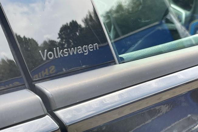 VOLKSWAGEN Polo Photo 23
