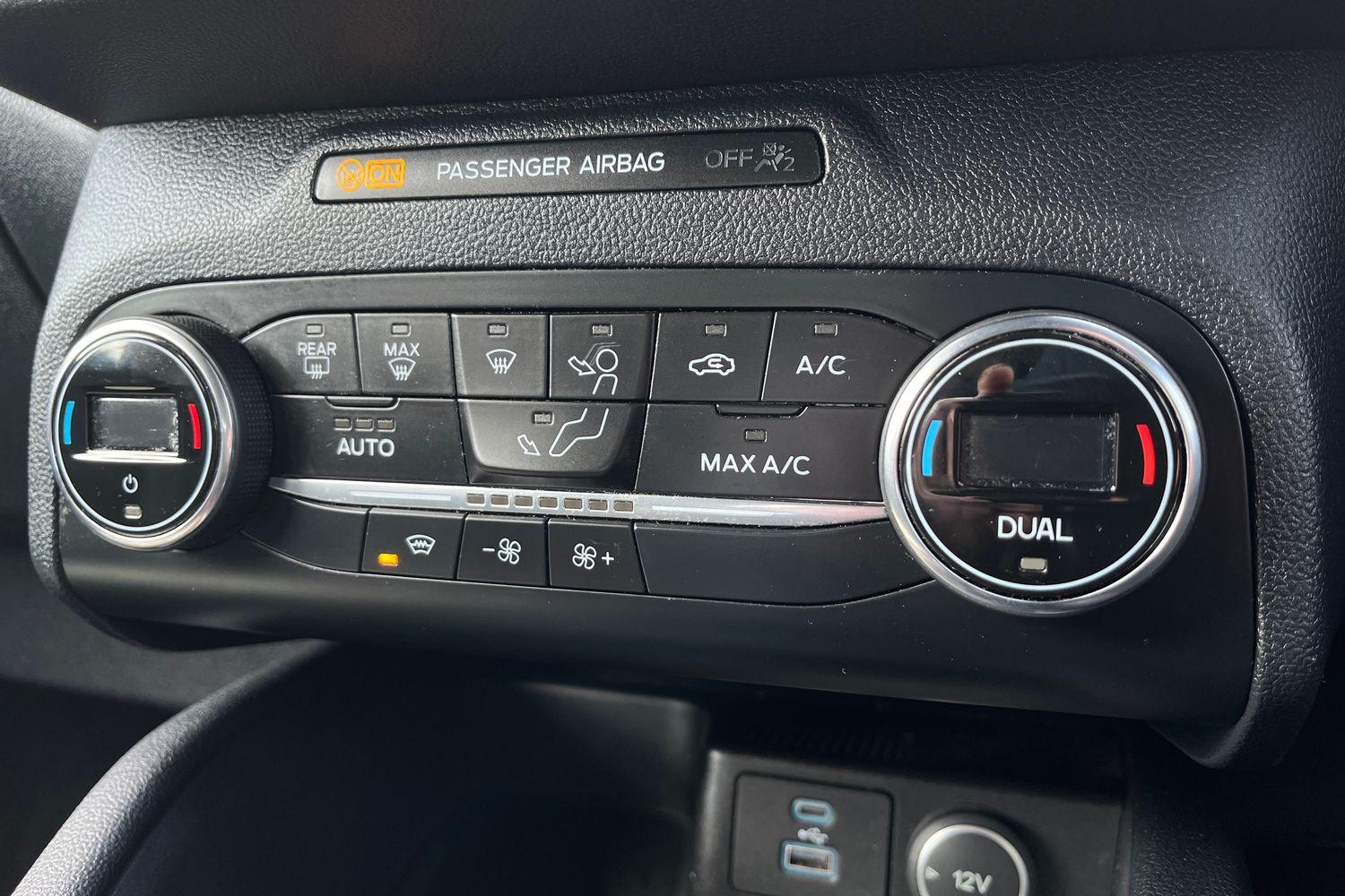 Ford Kuga Photo 30