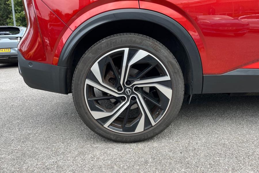 Nissan Qashqai Photo autoimg-86b6d206b4583a8880e84e11eda22f58075641d6.jpg