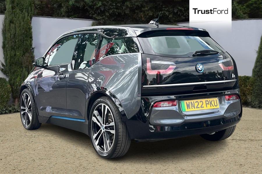 BMW I3 Photo autoimg-86bb8b1a61659e946d21e6c382a1122d54e2a30f.jpg