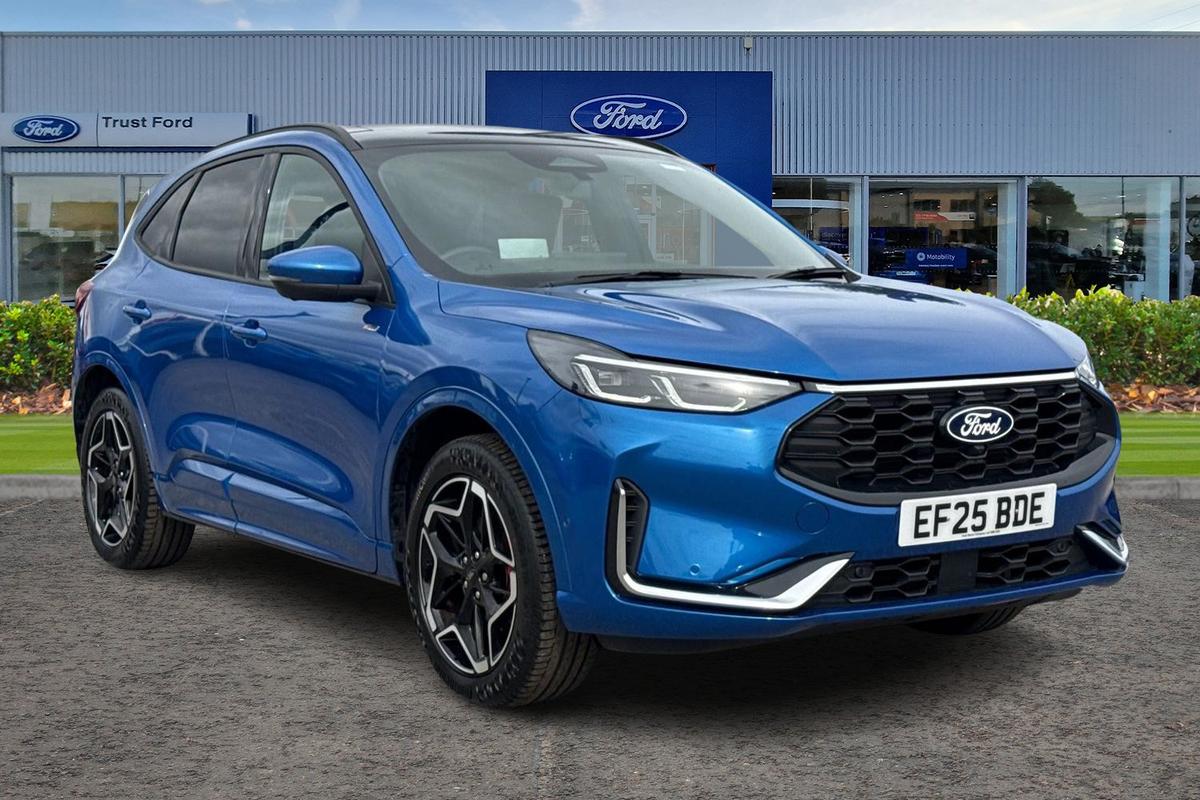 Ford Kuga listing photo