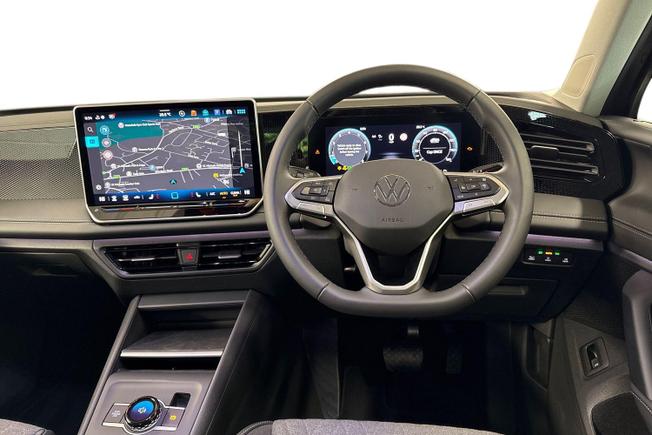 VOLKSWAGEN Tiguan Photo 11