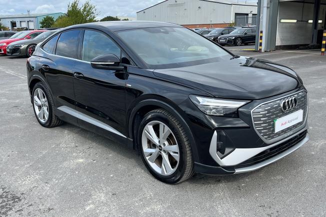 AUDI Q4 E-Tron Photo 21
