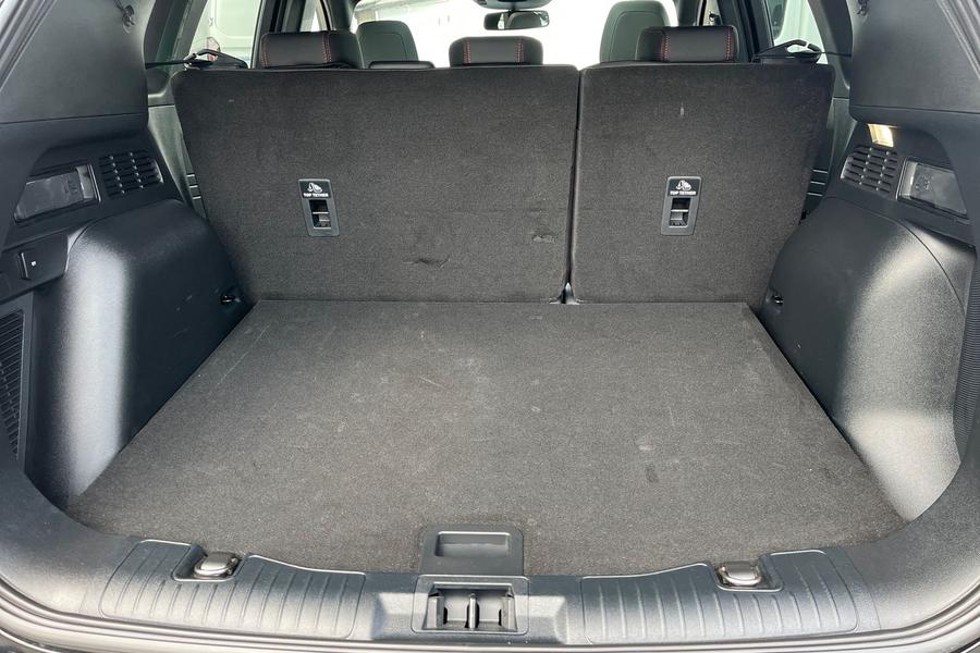 Ford KUGA Photo autoimg-86bfa8eeb18eafa956c660d08e7af1f4328e21a3.jpg