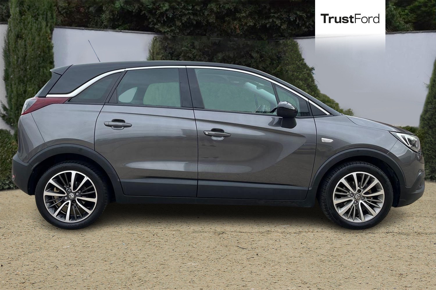 Vauxhall Crossland X Photo 2