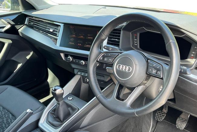 AUDI A1 Photo 6