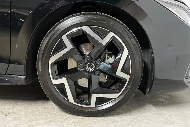 VOLKSWAGEN Passat Photo 5