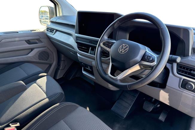 VOLKSWAGEN e-Transporter Photo 6